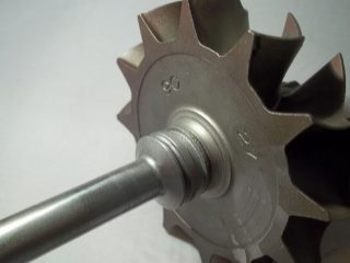 Turbine Shaft & Wheel – Corroded Piston Ring Seal Area
